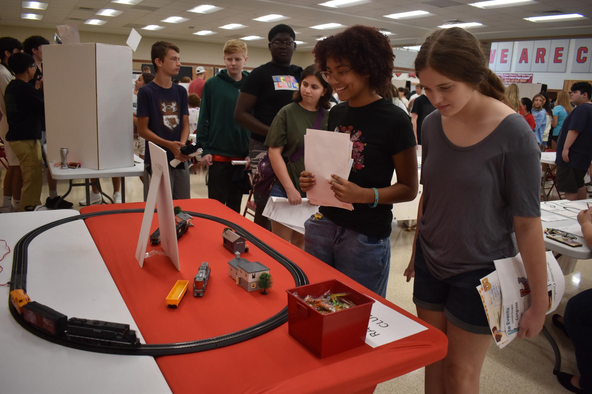 Freshmen Rush to be a Bulldog